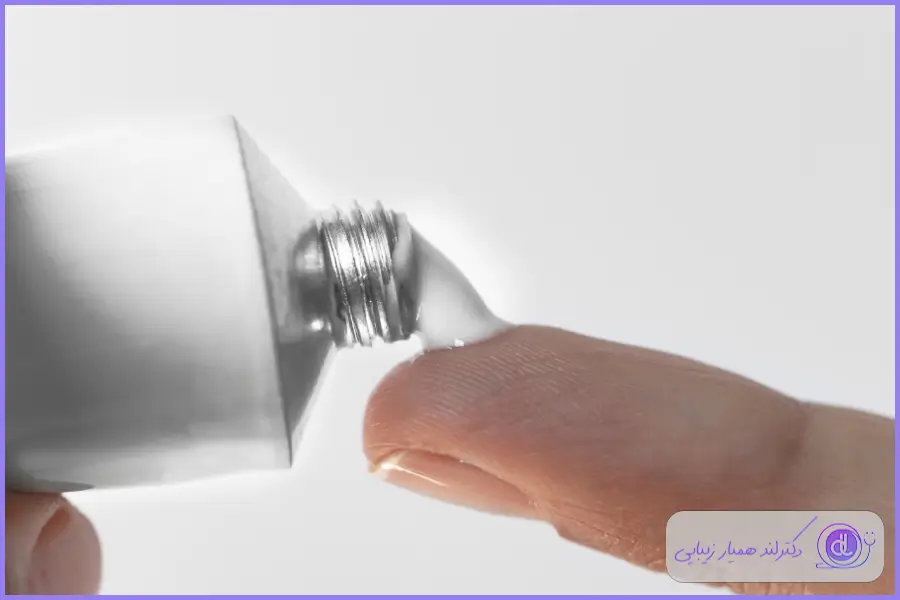 پماد تتراسایکلین برای از بین بردن خشکی و گرفتگی بینی بعد از جراحی 