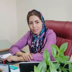 دکتر لاله صنیعی